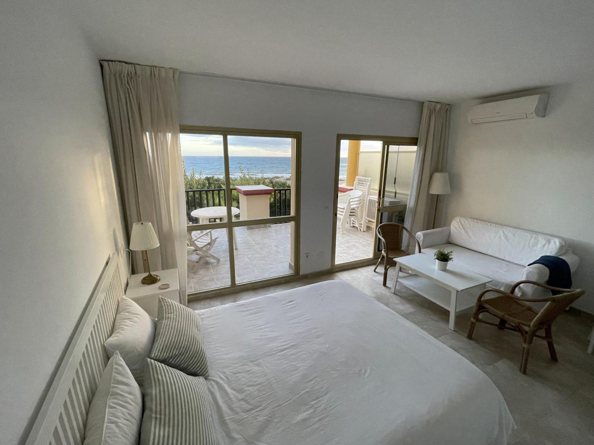 Estudio Con Insuperables Vistas Al Mar: Aparcamiento Marbella Exteriör bild