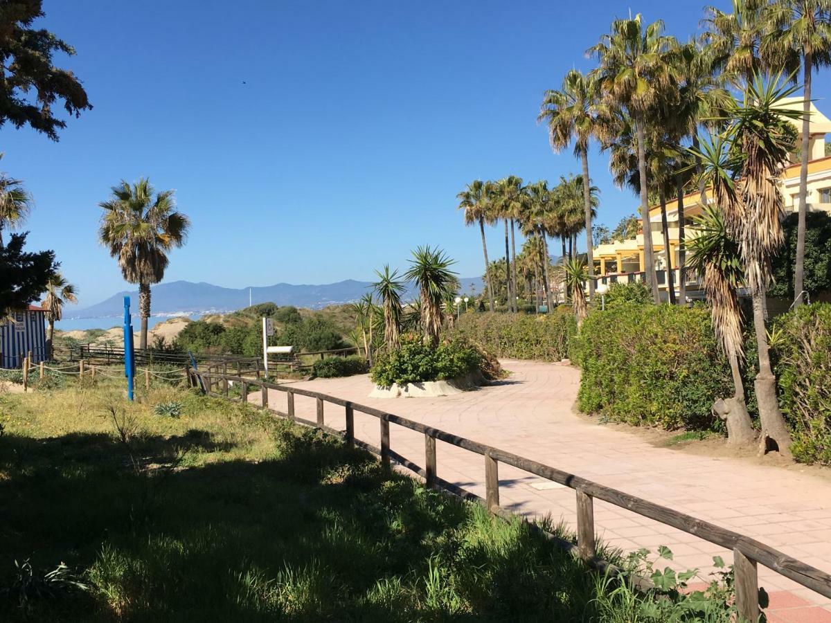 Estudio Con Insuperables Vistas Al Mar: Aparcamiento Marbella Exteriör bild