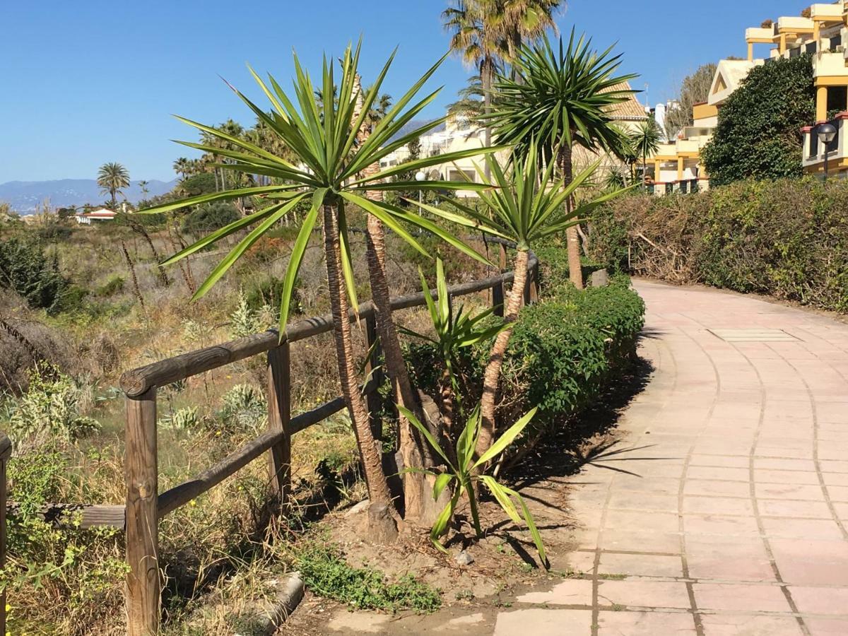 Estudio Con Insuperables Vistas Al Mar: Aparcamiento Marbella Exteriör bild